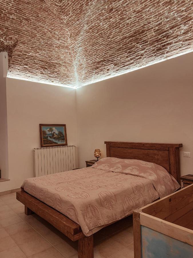 Vadolibera House Apartamento LʼAquila Exterior foto