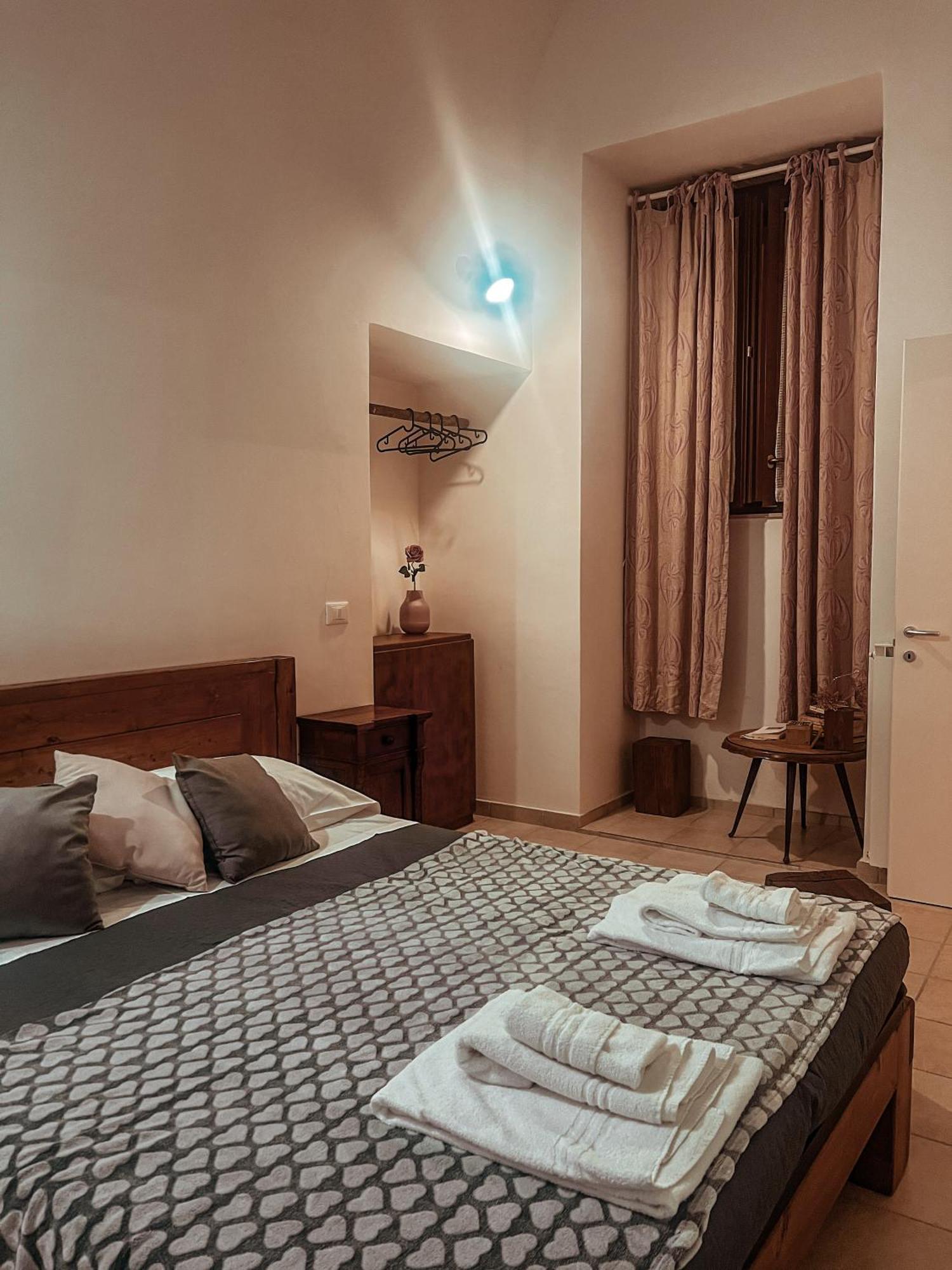 Vadolibera House Apartamento LʼAquila Exterior foto