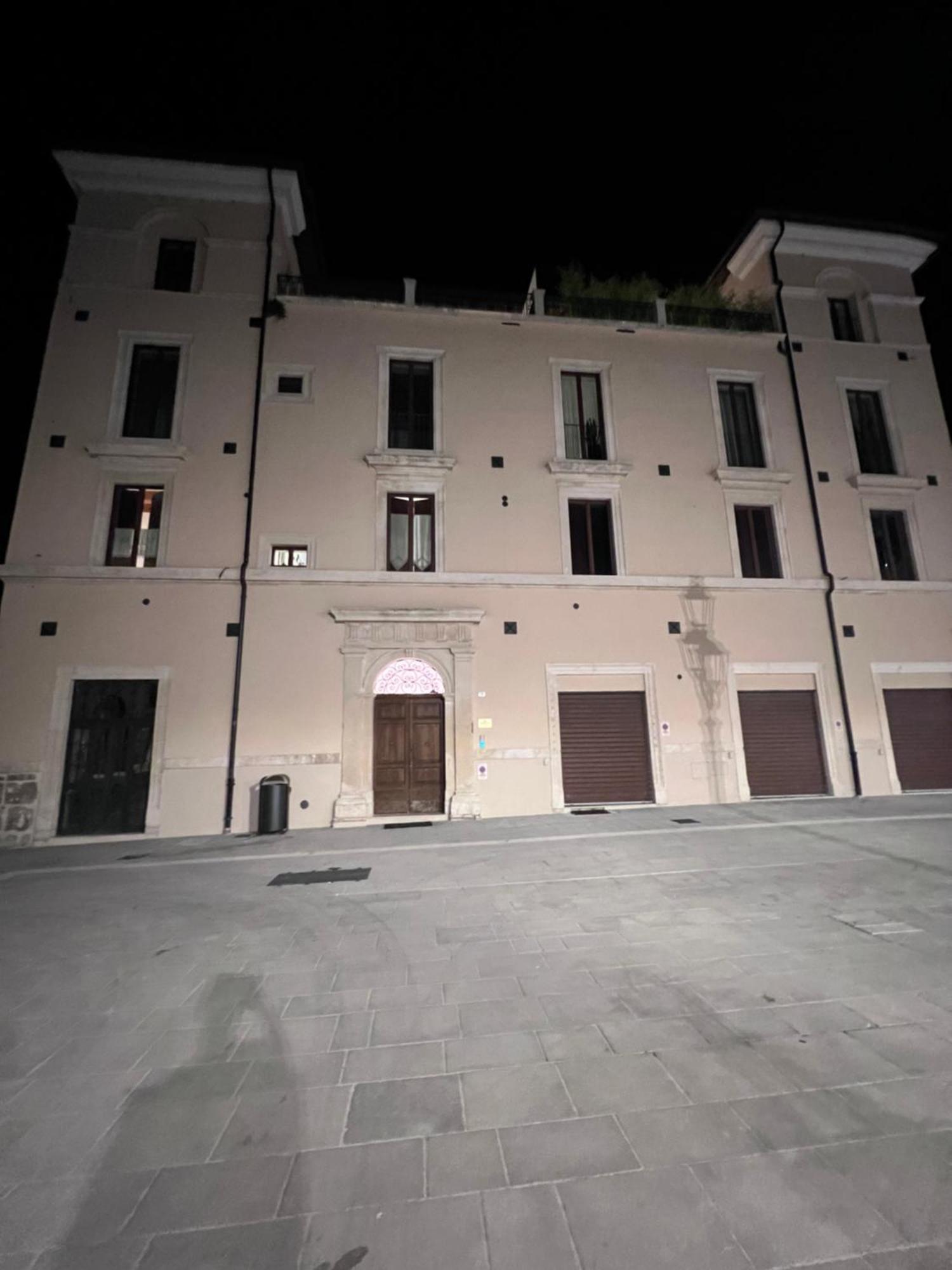 Vadolibera House Apartamento LʼAquila Exterior foto