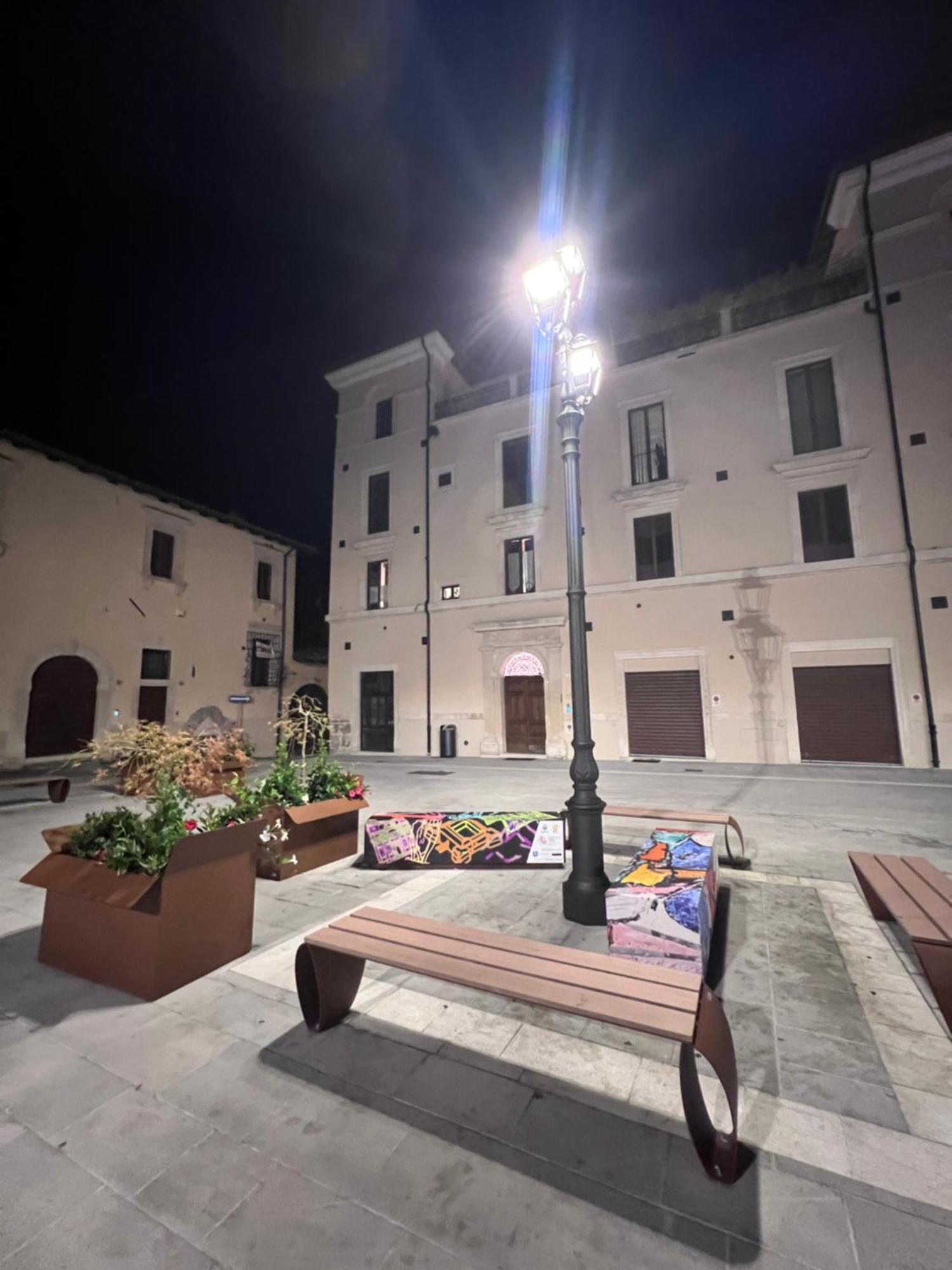 Vadolibera House Apartamento LʼAquila Exterior foto
